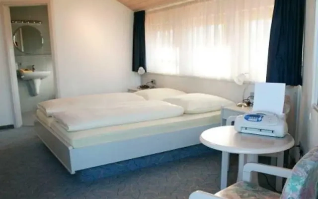 Hotel Crystal