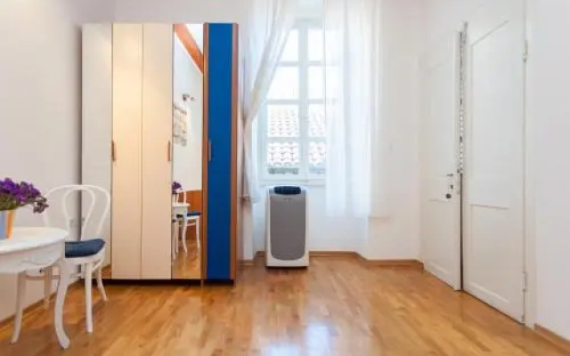 Apartment Ermineous A34