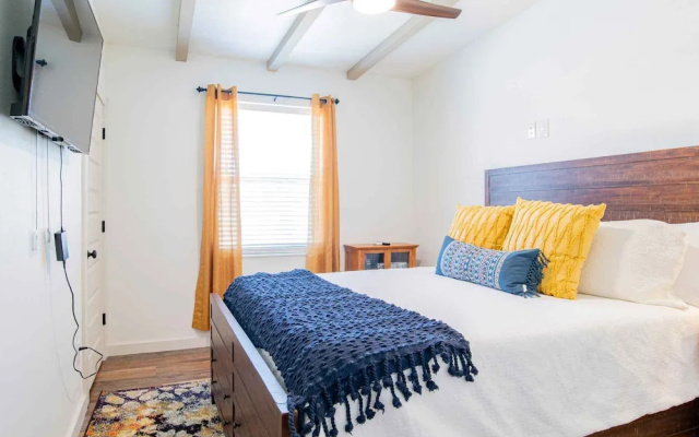 La Casa Deluna by Southern Vacation Rentals