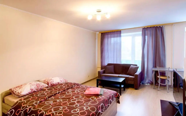 Apartments on Ulitsa 1905 Goda