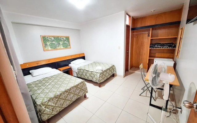 Hostal Montecarlo Camaná