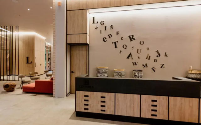 Lettera Hotel