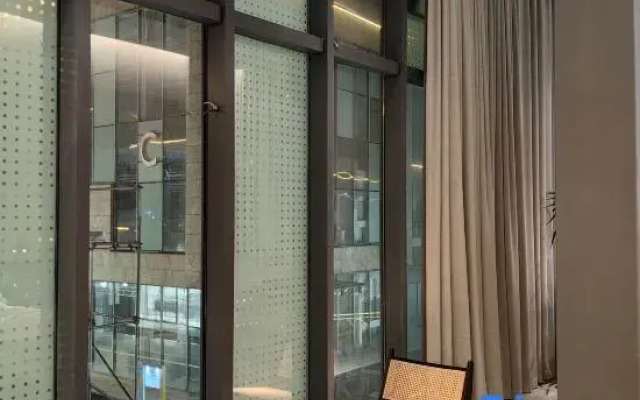 Z City Luxury Hotel