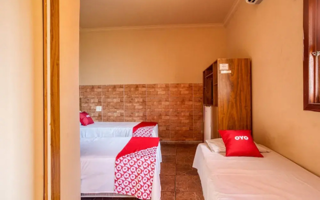 OYO Hotel Tereza Curvelo