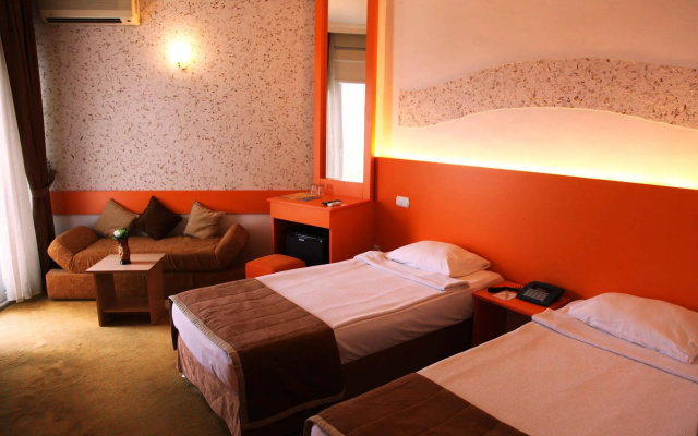 Orient Resort Hotel