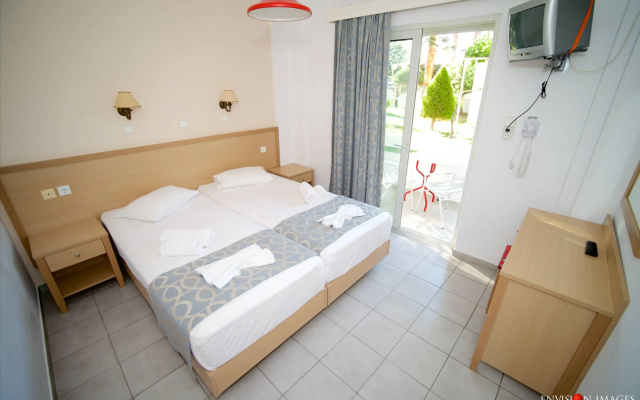 Lenaki Apartments
