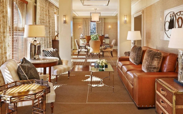 Hotel Jerome, Auberge Collection
