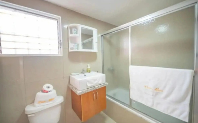 Fully Equipped New 3br Apt dt 2mins To The Beach