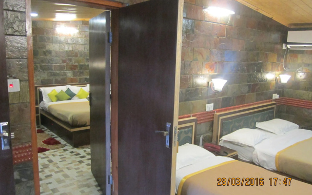 Hotel Akbar
