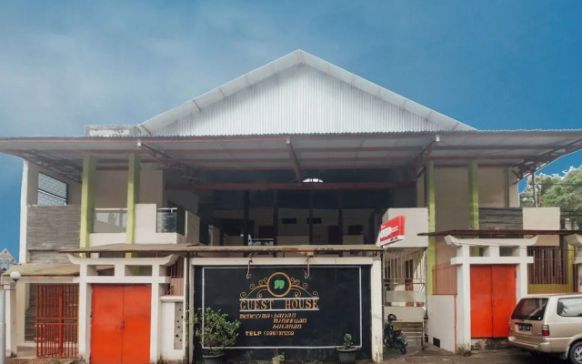 OYO 1448 Mangga Dua Guest House