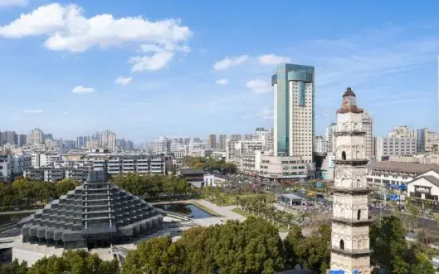 Minghui Hotel