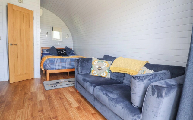 Honeypot Hideaways - Clover