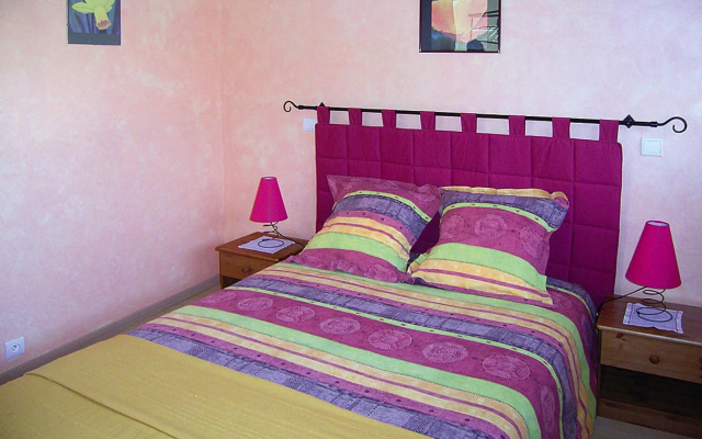 Holiday Home Near Mont St. Michel Beach