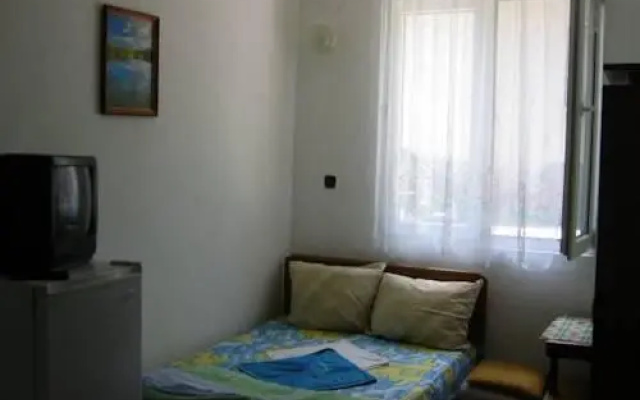 Mechta Guest House