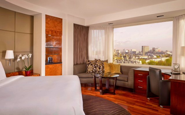The Park Tower Knightsbridge, A Luxury Collection Hotel