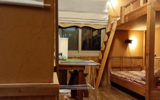 Jeju Ilchul Eondeok Sinsan Guest House