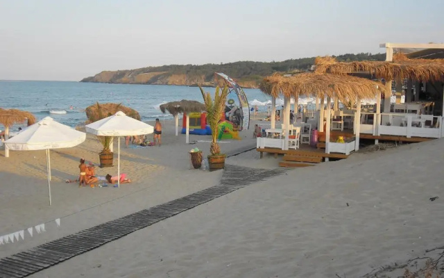 Safo Apartments and Rooms