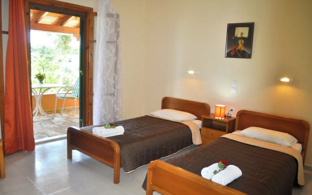Apartments Papadatos Near Pelekas Beach, Corfu
