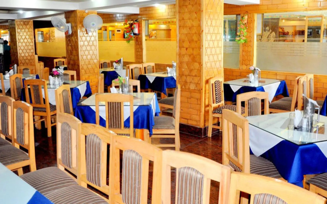Hotel Regal Palace