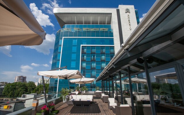 Гостиница Kharkiv Palace Hotel Украина, Харьков - 5 отзывов об отеле, цены и фото номеров - забронировать гостиницу Kharkiv Palace Hotel онлайн вид на фасад
