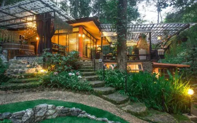 Puradise Private Residence
