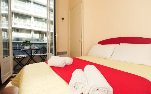 Отель Suite Halevy Five Stars Holiday House Ницца вид на фасад