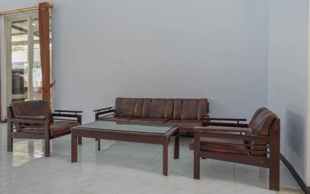 Raka Residence Banyuwangi Syariah By OYO Rooms