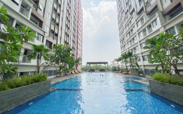 Good Studio Apartment LRT City Jatibening