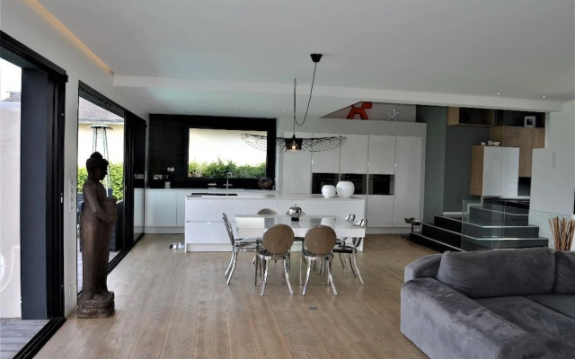 Home Le Clos Maric