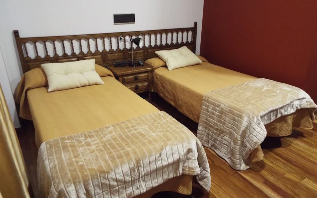 Hotel Ansuiña
