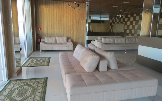 Farol Plaza Hotel