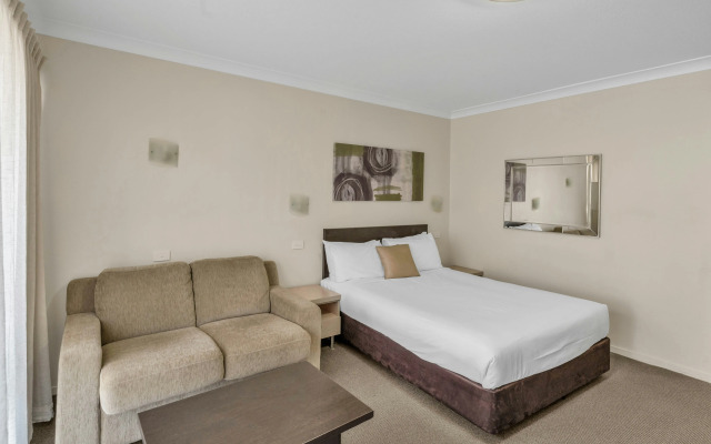 Tall Trees Ainslie Motel