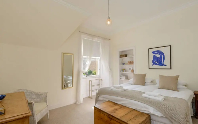 Forthview - Traditional 2 Bedroom Apartment