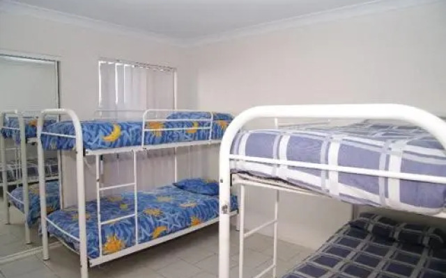 Dolphin Court 2, 1 Gowing Street