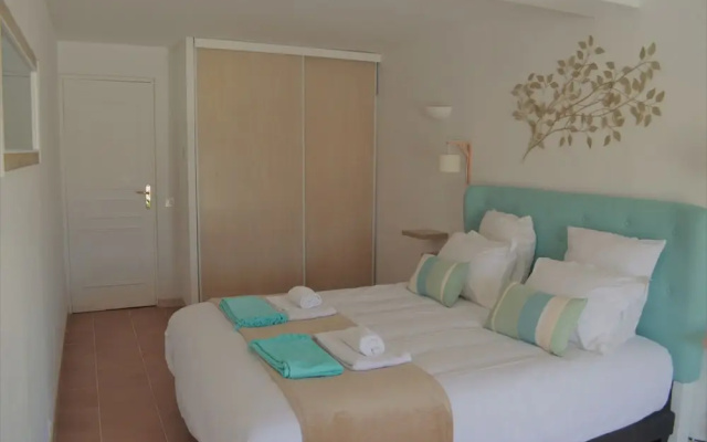 Villa La Terre Des Lauriers Appartement