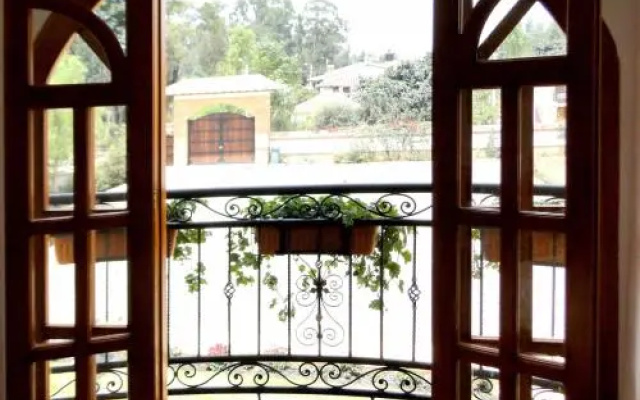 Villa De Los Angeles
