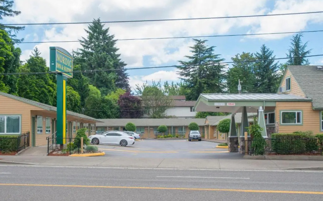 Nordic Inn and Suites
