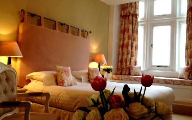 Langdon Court Hotel