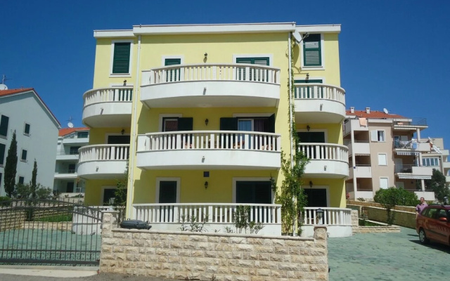 Apartment NEDELJKO