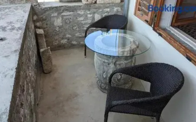Studio Apartment Portal