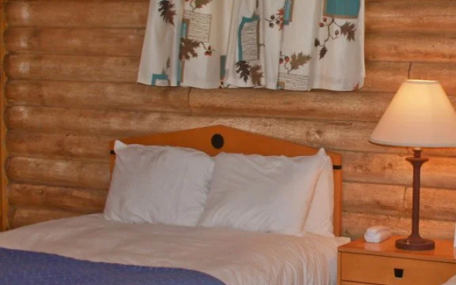 Island Acres Resort Motel