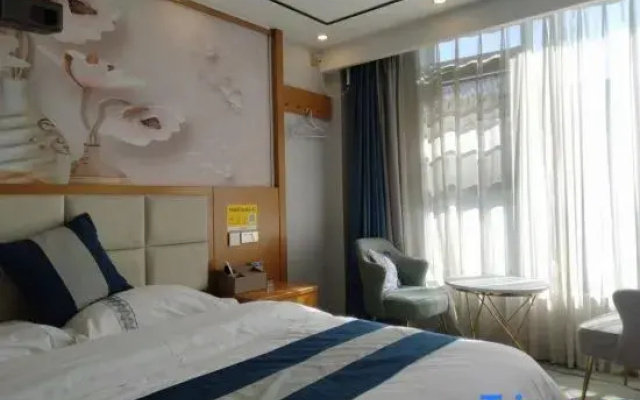 Zhaotong Bogang Boutique Hotel (Shenggenshanshui Branch)