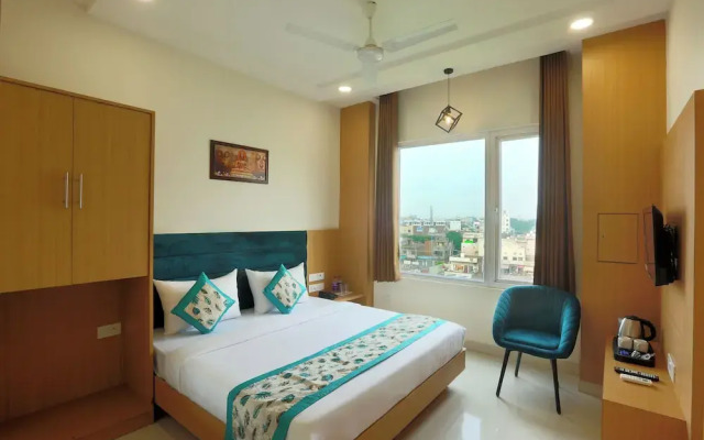 Hotel Triton Grand