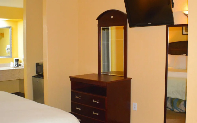 Magnolia Inn And Suites