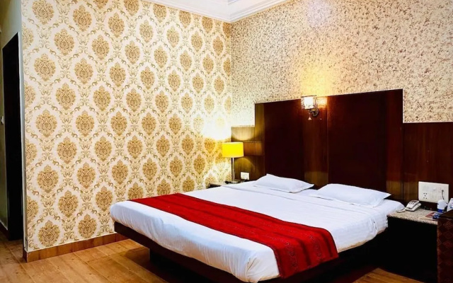 Prayag Inn