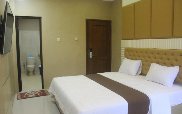 Cyka Raya Hotel