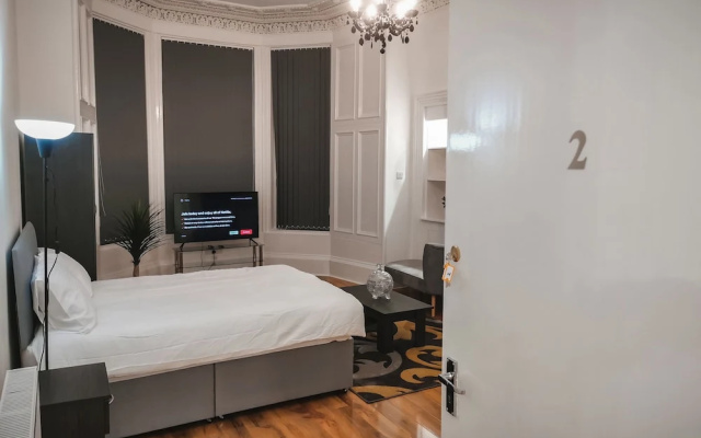 SH Apartments - Dixon Street