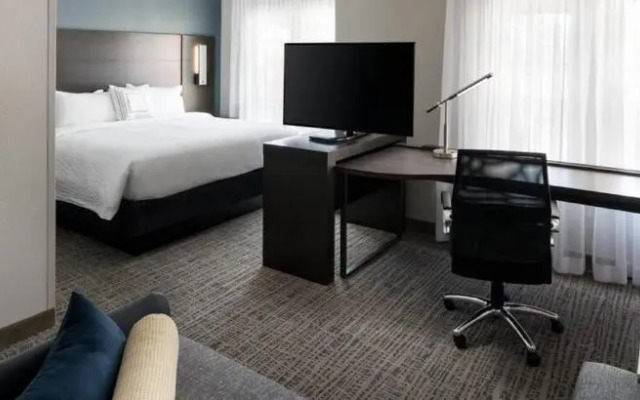 Residence Inn by Marriott Detroit Farmington Hills