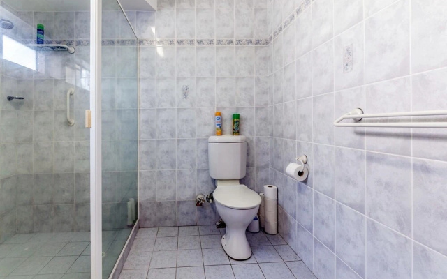 Laman Lodge, Unit 3, 15 Laman Street,