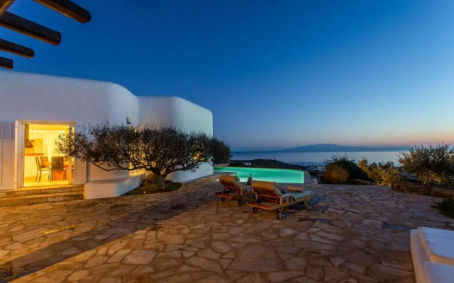 Zen Residence in Lia beach